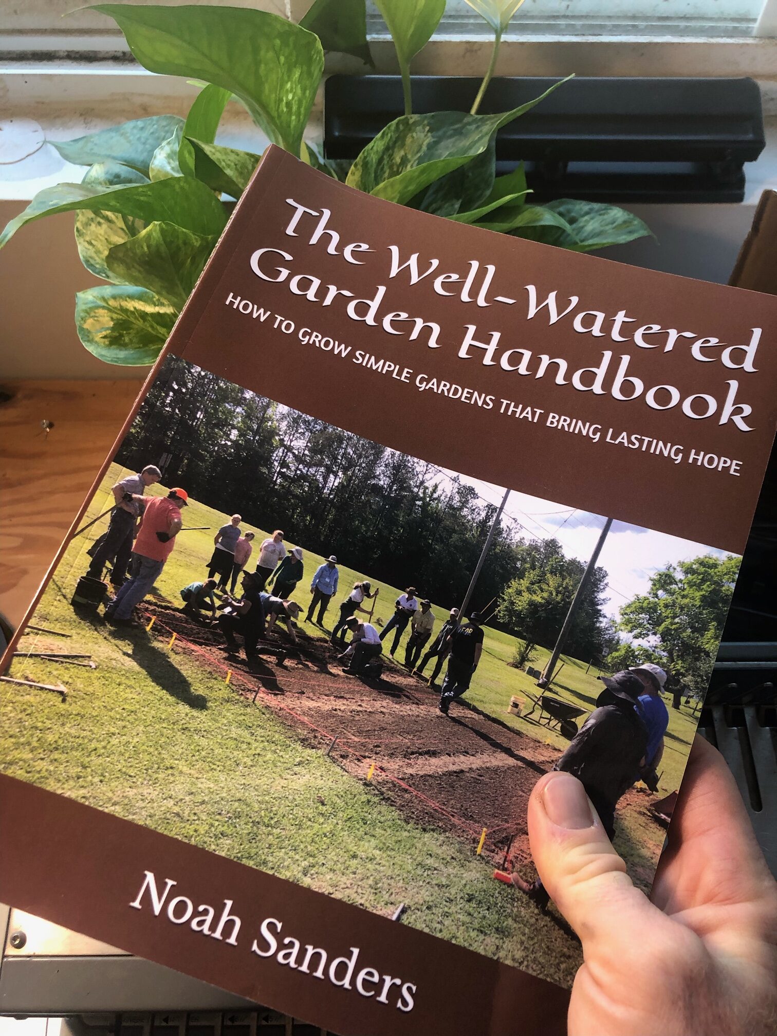 Well-Watered Garden Veggie Handbook Cover